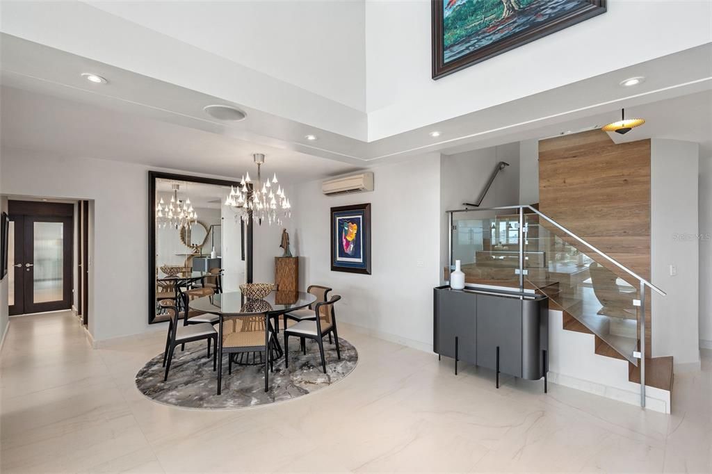 Recently Sold: $1,390,000 (3 beds, 3 baths, 4701 Square Feet)