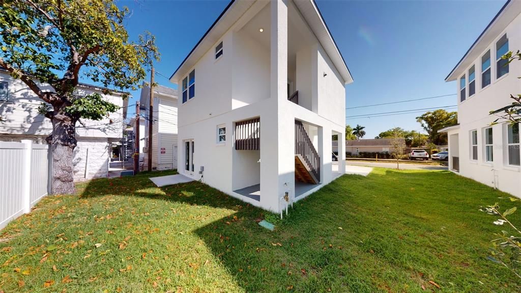 Vendido Recientemente: $1,300,000 (6 camas, 5 baños, 2949 Pies cuadrados)