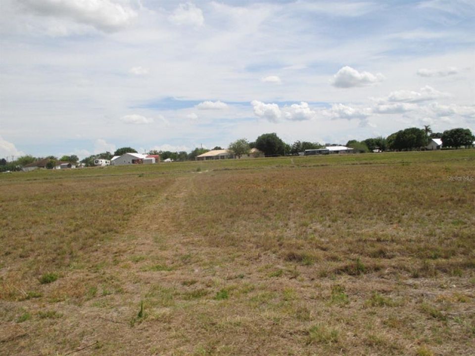 Vendido Recientemente: $50,000 (0.50 acres)