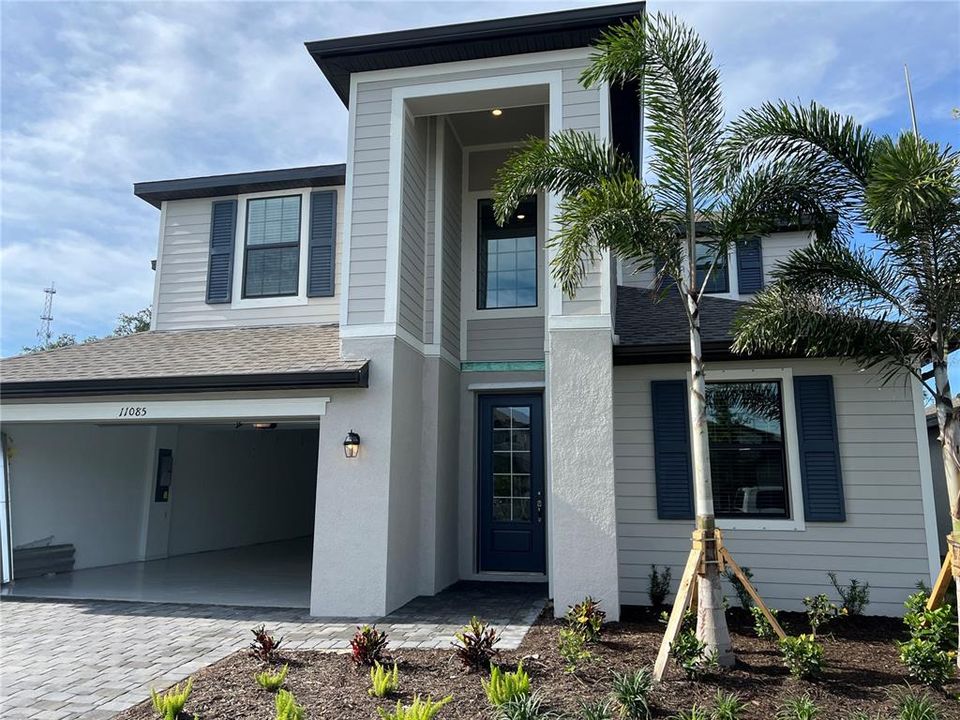 Recently Sold: $461,000 (5 beds, 3 baths, 3231 Square Feet)