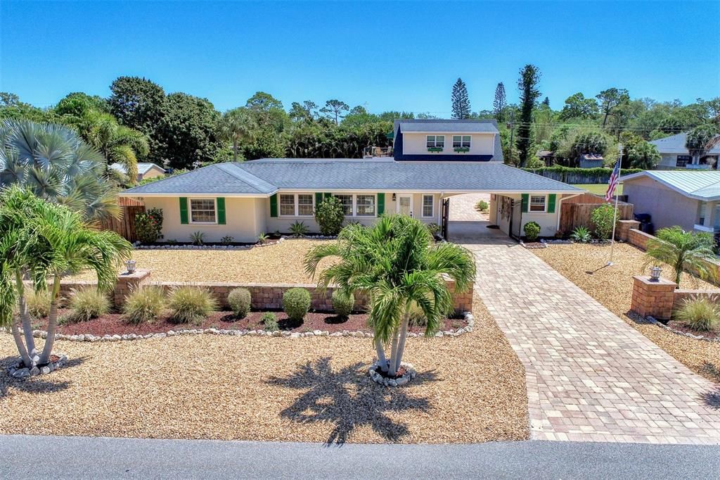 Vendido Recientemente: $749,900 (3 camas, 3 baños, 1810 Pies cuadrados)