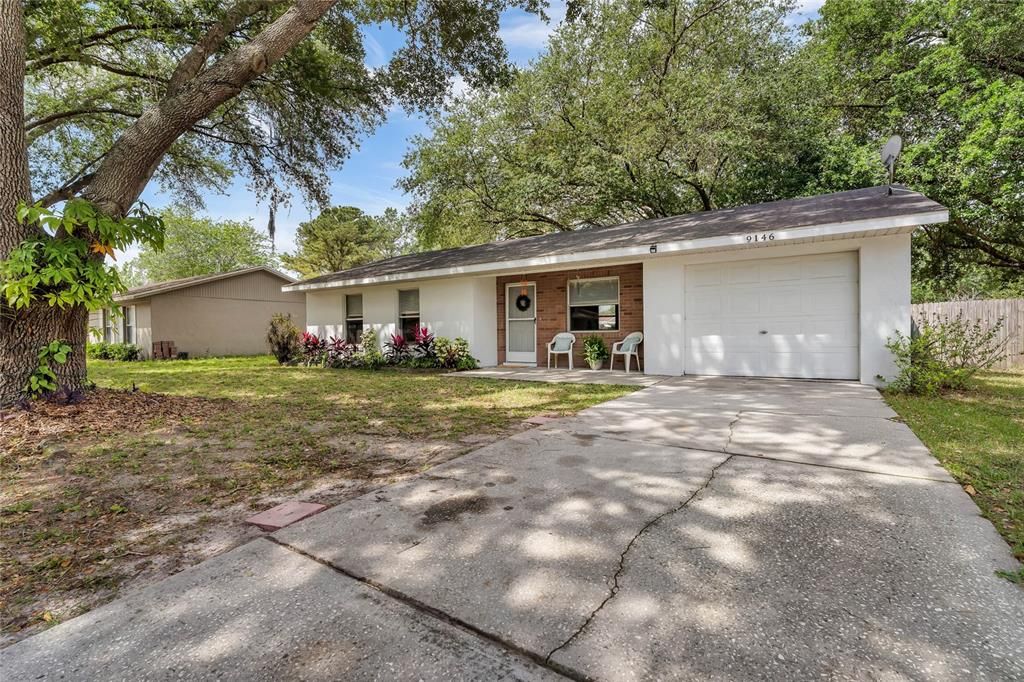 Recently Sold: $189,000 (3 beds, 1 baths, 994 Square Feet)