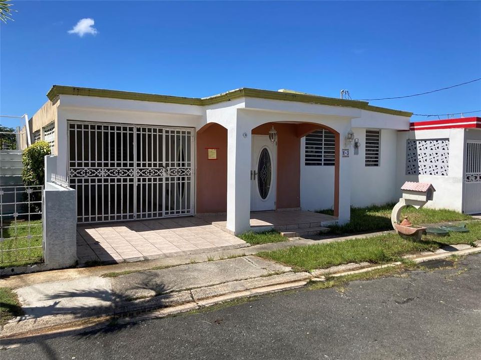 Vendido Recientemente: $108,000 (3 camas, 2 baños, 195.88 Pies cuadrados)