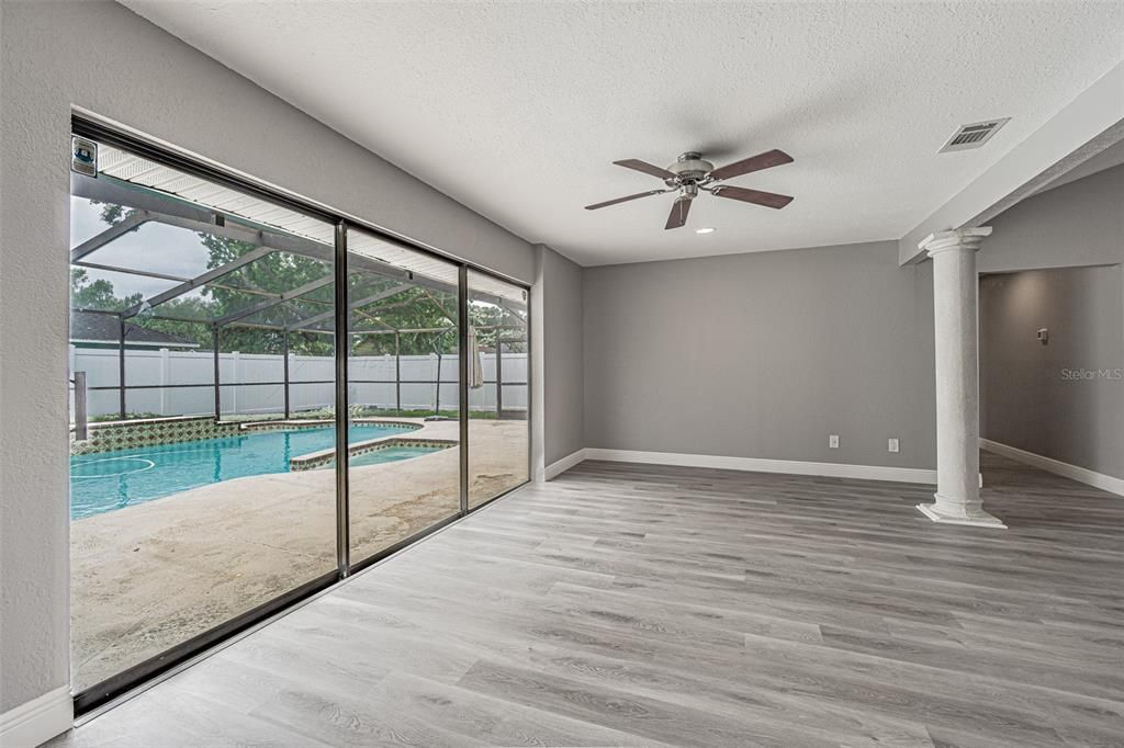 Recently Sold: $510,000 (3 beds, 2 baths, 1969 Square Feet)