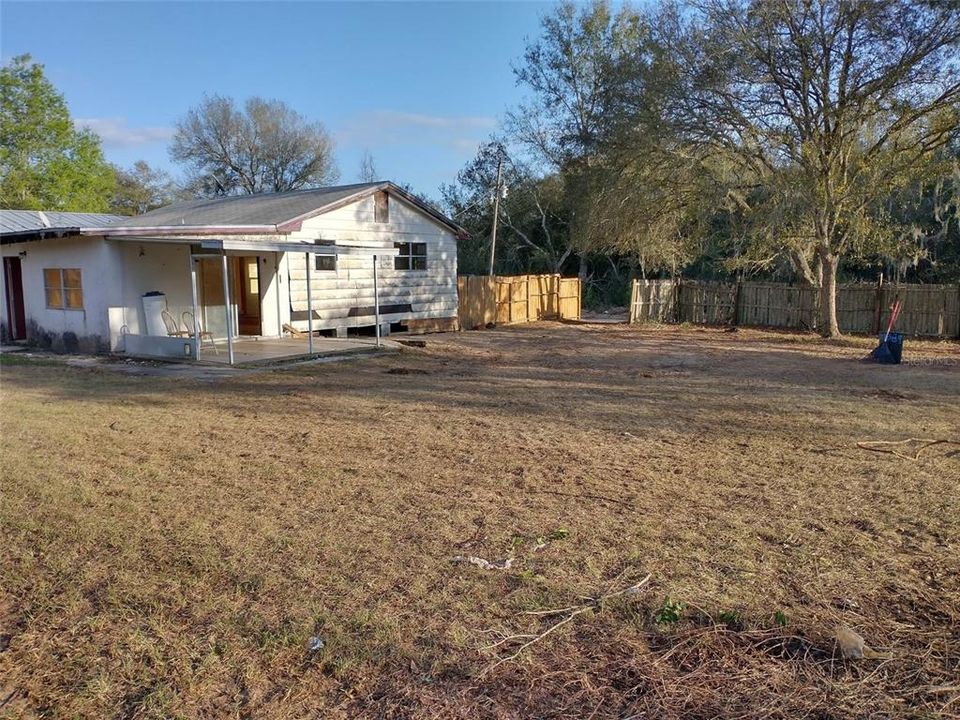 Recently Sold: $69,900 (4 beds, 1 baths, 1232 Square Feet)