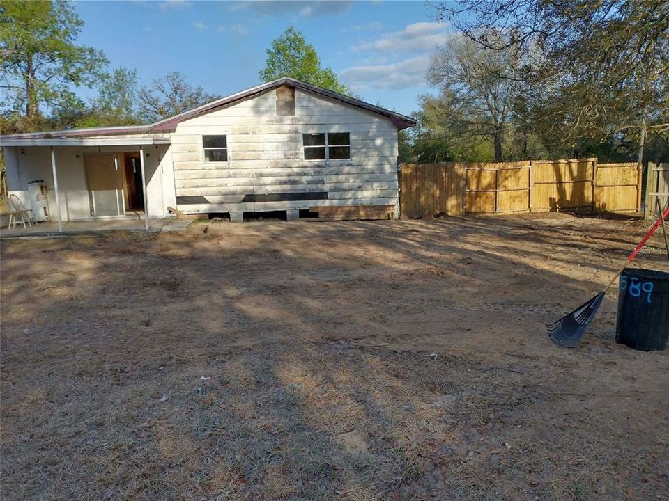 Recently Sold: $69,900 (4 beds, 1 baths, 1232 Square Feet)