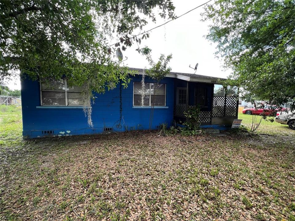 Recently Sold: $50,000 (3 beds, 1 baths, 816 Square Feet)