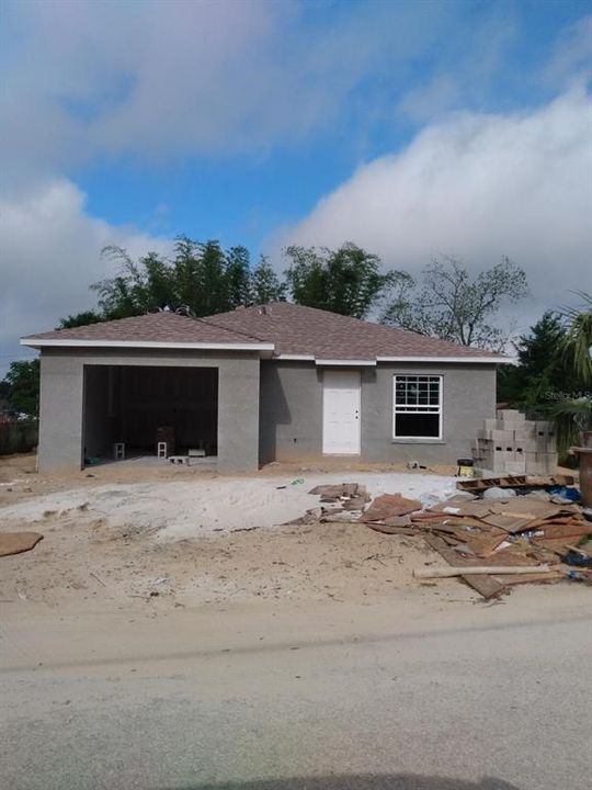 Recently Sold: $250,000 (3 beds, 2 baths, 1322 Square Feet)