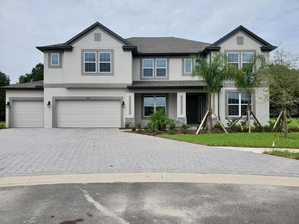 Recently Sold: $660,170 (6 beds, 4 baths, 5452 Square Feet)