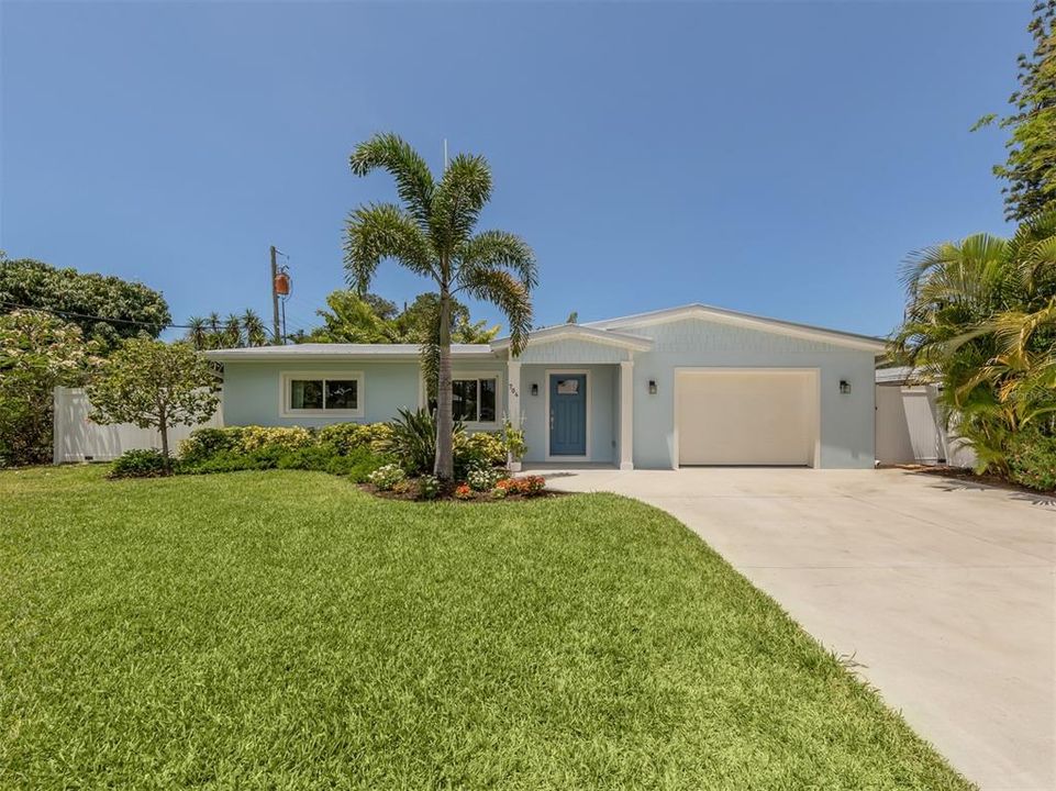 Recently Sold: $965,000 (3 beds, 2 baths, 1644 Square Feet)