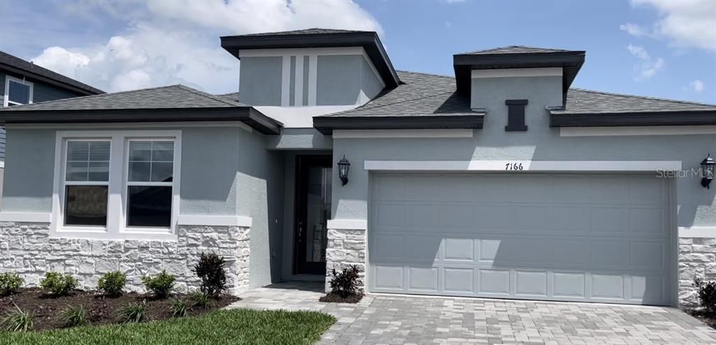 Recently Sold: $434,500 (4 beds, 2 baths, 1908 Square Feet)