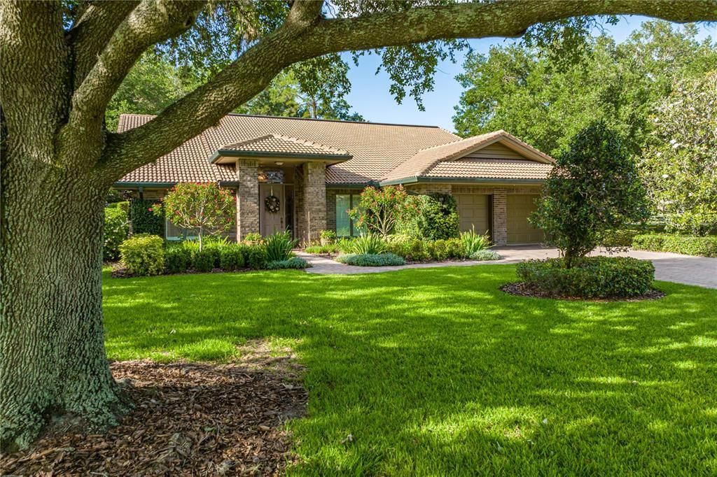 Recently Sold: $649,000 (3 beds, 3 baths, 3666 Square Feet)