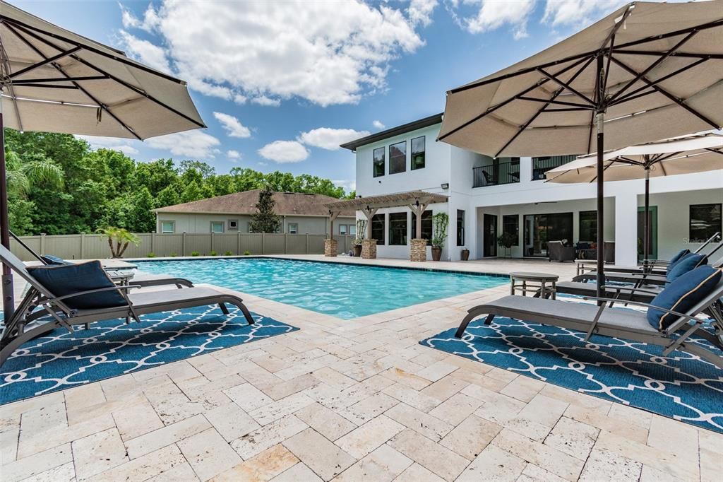 Recently Sold: $1,950,000 (6 beds, 4 baths, 5465 Square Feet)