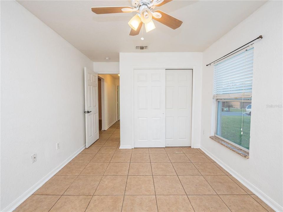 Recently Sold: $225,000 (3 beds, 2 baths, 1228 Square Feet)