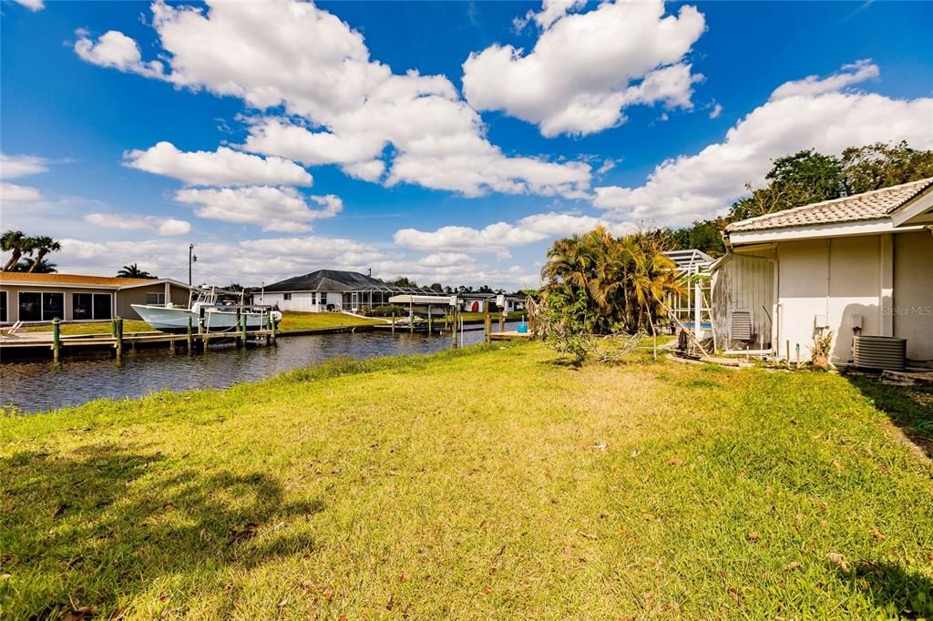 Recently Sold: $499,000 (3 beds, 3 baths, 2324 Square Feet)