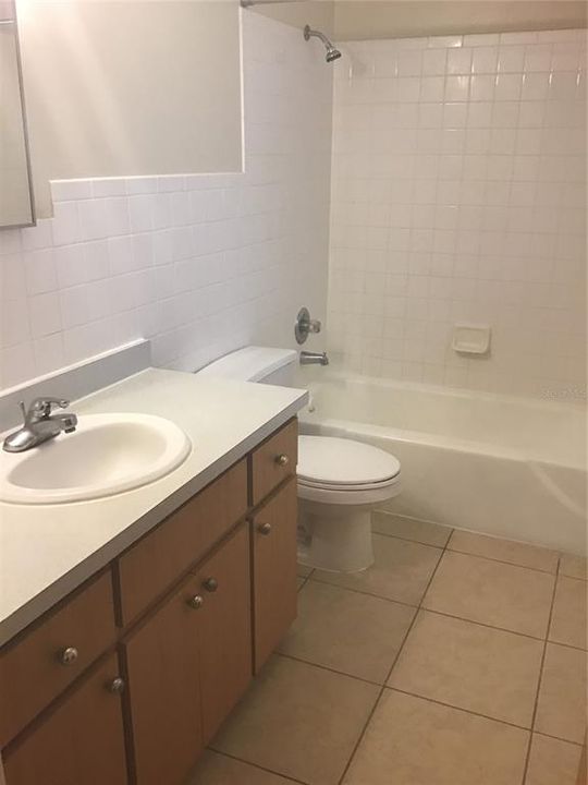 Recently Rented: $825 (1 beds, 1 baths, 644 Square Feet)