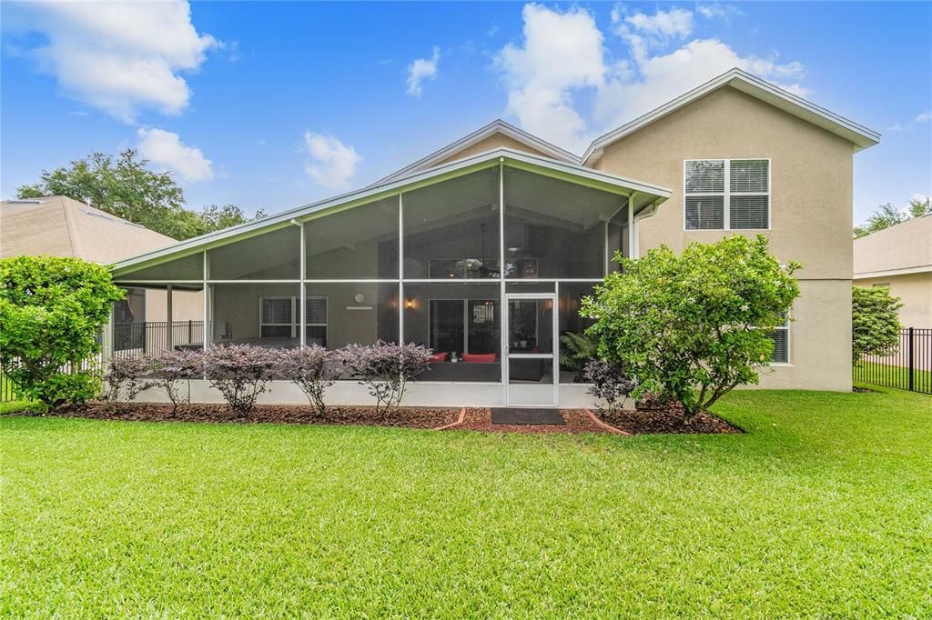 Recently Sold: $550,000 (4 beds, 2 baths, 2581 Square Feet)