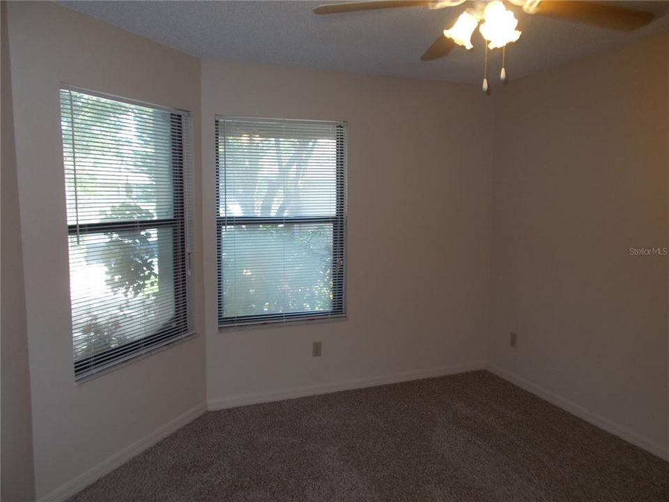 Recently Rented: $2,000 (2 beds, 2 baths, 1270 Square Feet)