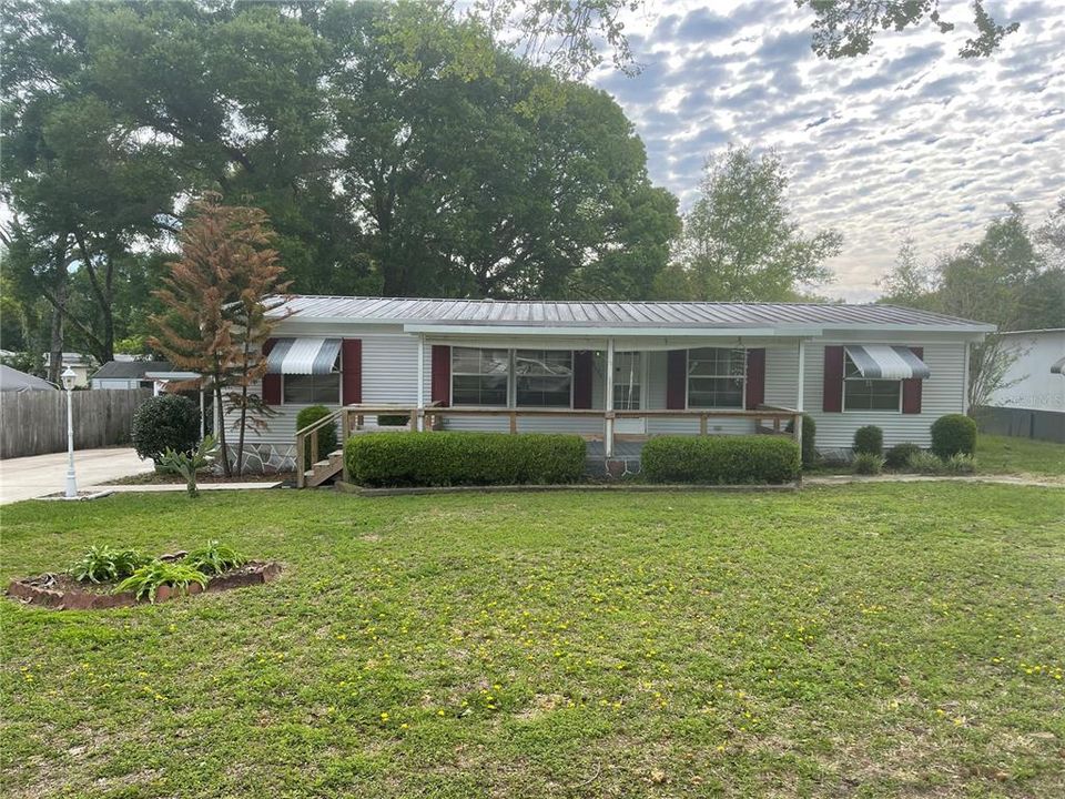 Recently Sold: $118,000 (3 beds, 2 baths, 1248 Square Feet)