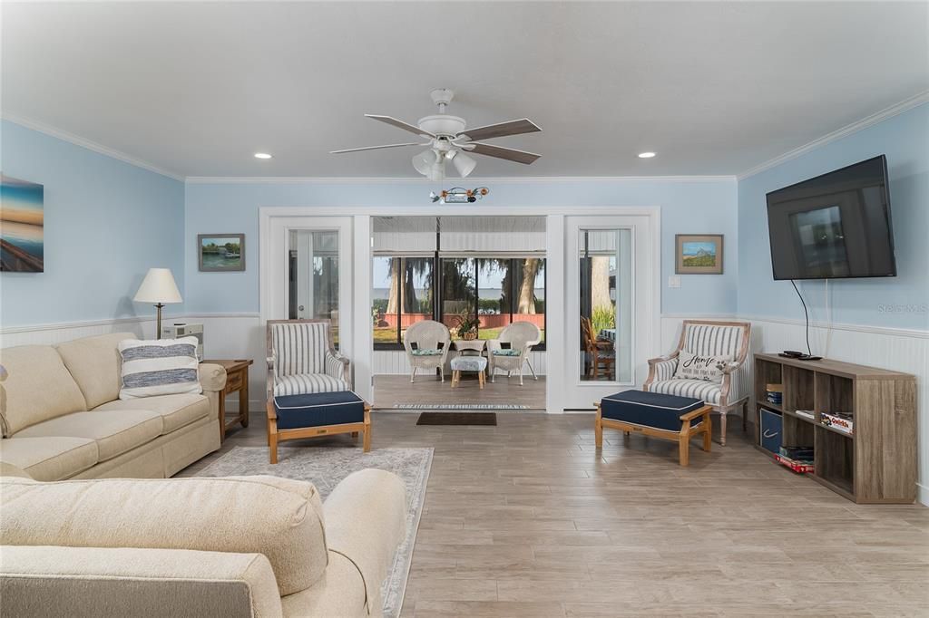 Living room looks out over the lake