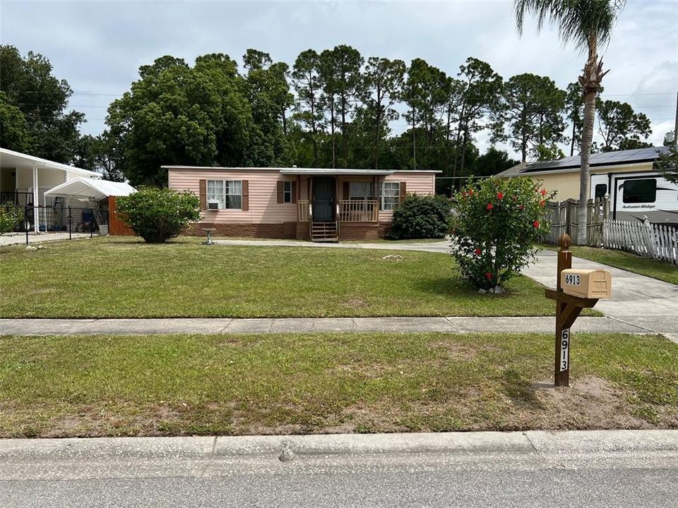 Recently Sold: $115,000 (2 beds, 2 baths, 1056 Square Feet)