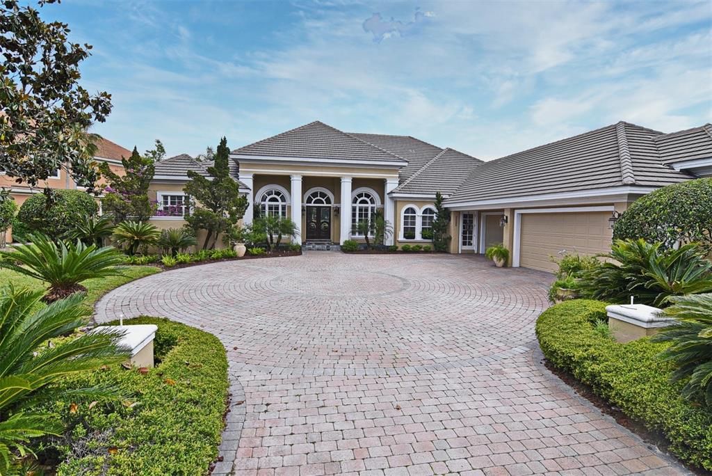 Recently Sold: $1,600,000 (4 beds, 4 baths, 4879 Square Feet)