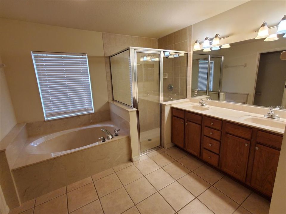 Недавно арендовано: $1,700 (4 спален, 2 ванн, 1862 Квадратных фут)