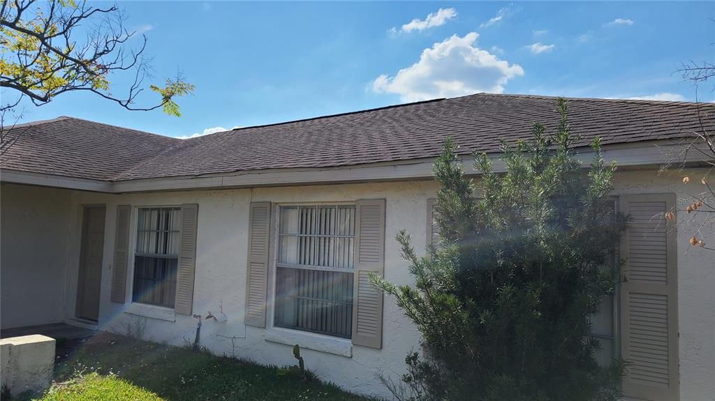 Recently Sold: $274,000 (4 beds, 2 baths, 1390 Square Feet)