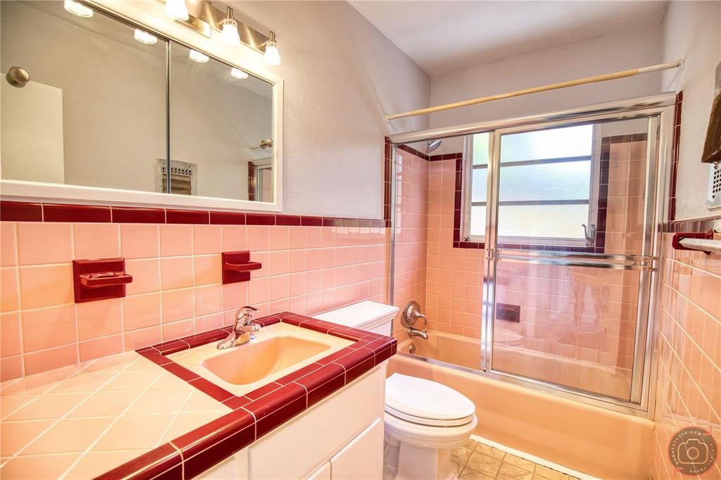 Недавно арендовано: $2,700 (2 спален, 1 ванн, 1119 Квадратных фут)