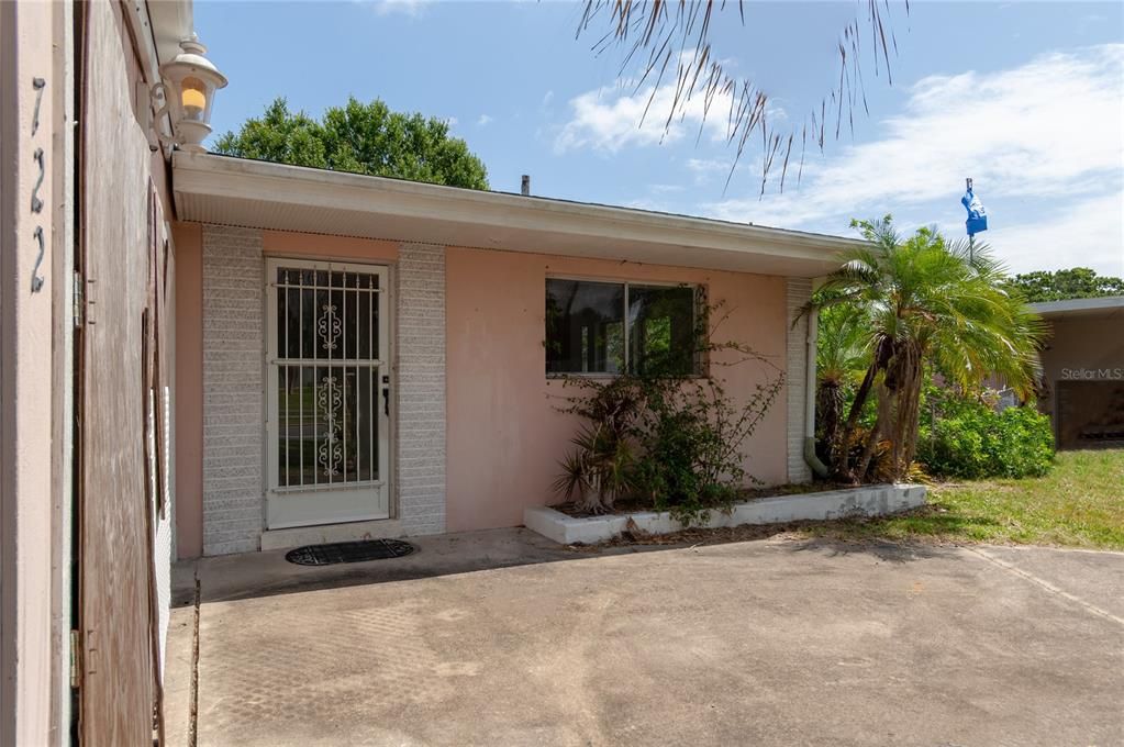 Vendido Recientemente: $189,900 (3 camas, 2 baños, 1220 Pies cuadrados)