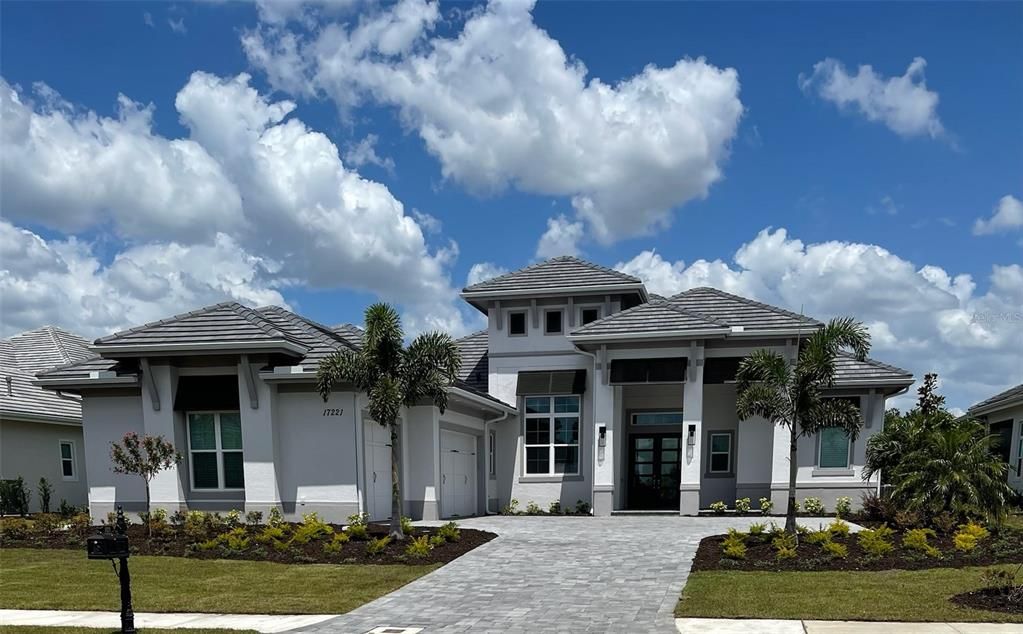 最近售出: $1,328,150 (4 贝兹, 4 浴室, 3136 平方英尺)