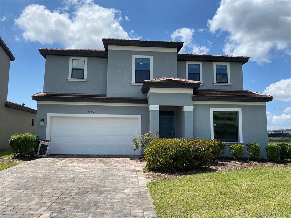Recently Sold: $495,000 (4 beds, 4 baths, 2537 Square Feet)