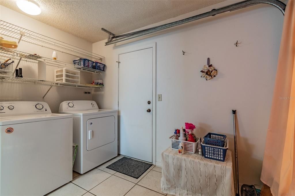 Recently Sold: $219,900 (2 beds, 2 baths, 1448 Square Feet)
