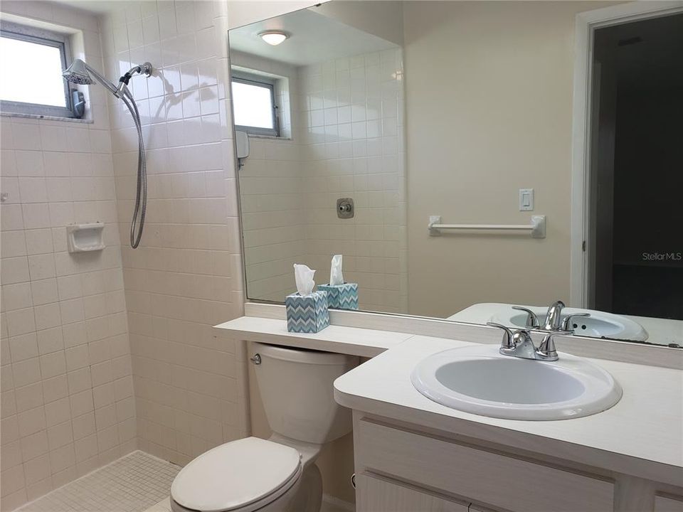 Недавно арендовано: $1,900 (2 спален, 2 ванн, 1220 Квадратных фут)