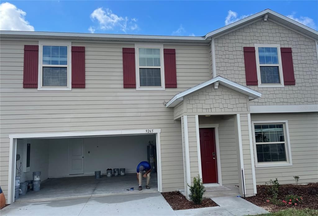 Recently Sold: $322,340 (4 beds, 2 baths, 2584 Square Feet)