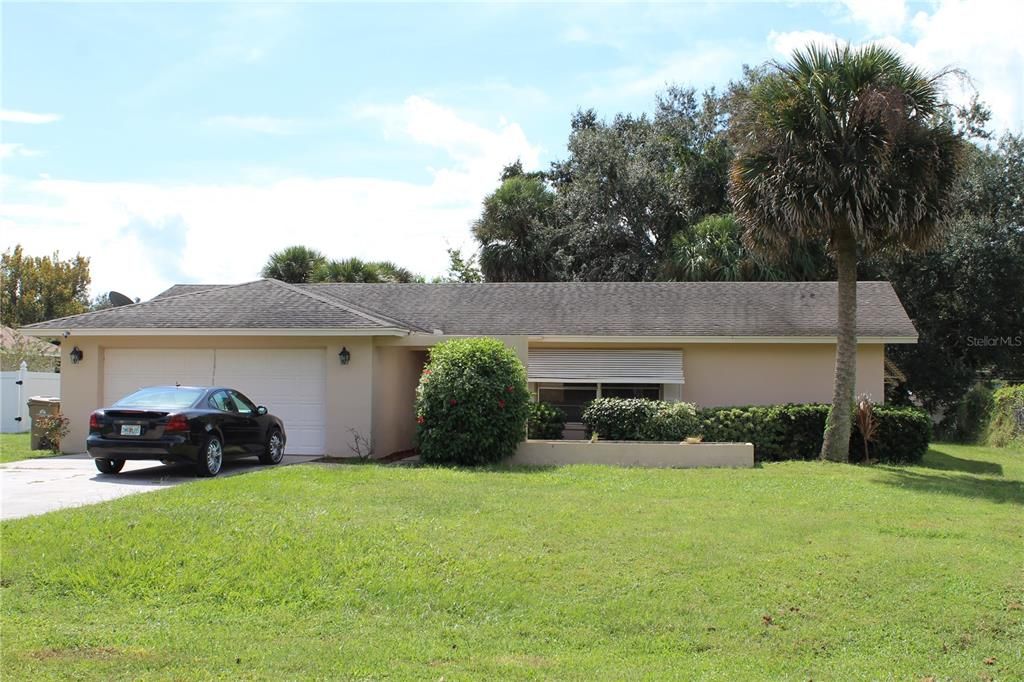 Recently Sold: $240,000 (2 beds, 2 baths, 1328 Square Feet)