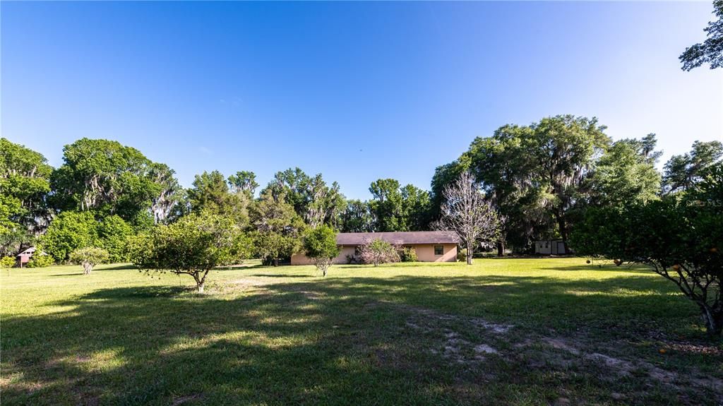 Recently Sold: $185,000 (4 beds, 2 baths, 4076 Square Feet)