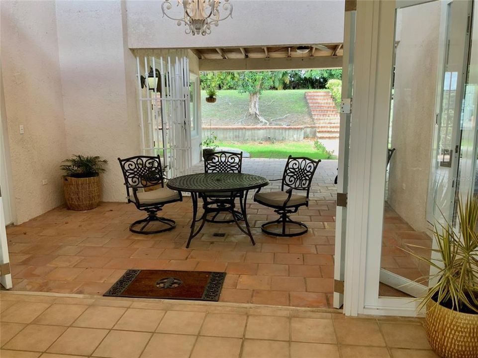 Spacious terrace between kitchen,living room and master bedroom