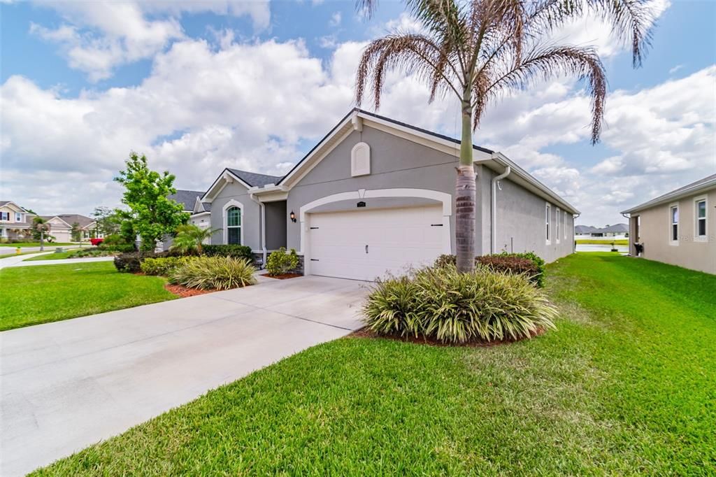 Recently Sold: $474,999 (3 beds, 2 baths, 2011 Square Feet)
