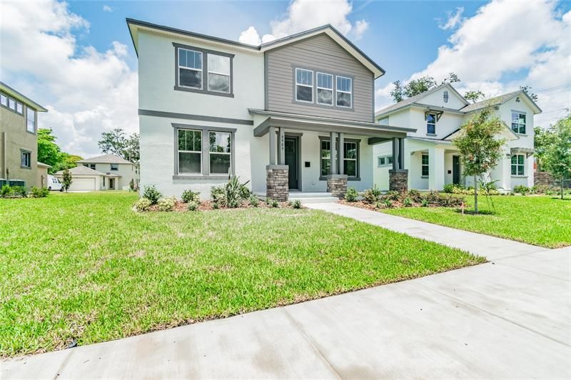 Recently Sold: $889,990 (4 beds, 3 baths, 2963 Square Feet)