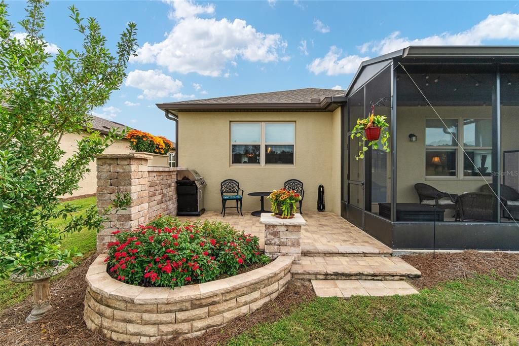 Recently Sold: $338,883 (3 beds, 2 baths, 1588 Square Feet)