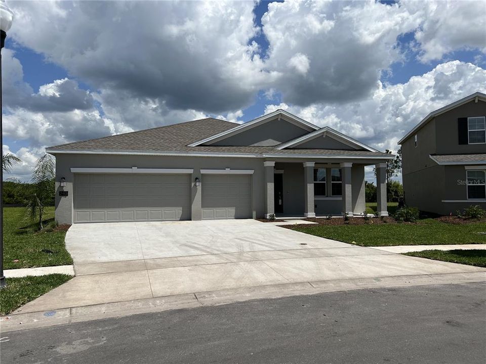 Recently Sold: $396,590 (4 beds, 2 baths, 2278 Square Feet)