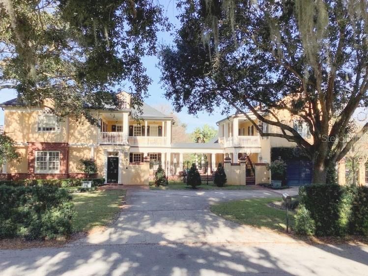 Recently Sold: $2,245,000 (6 beds, 6 baths, 5005 Square Feet)