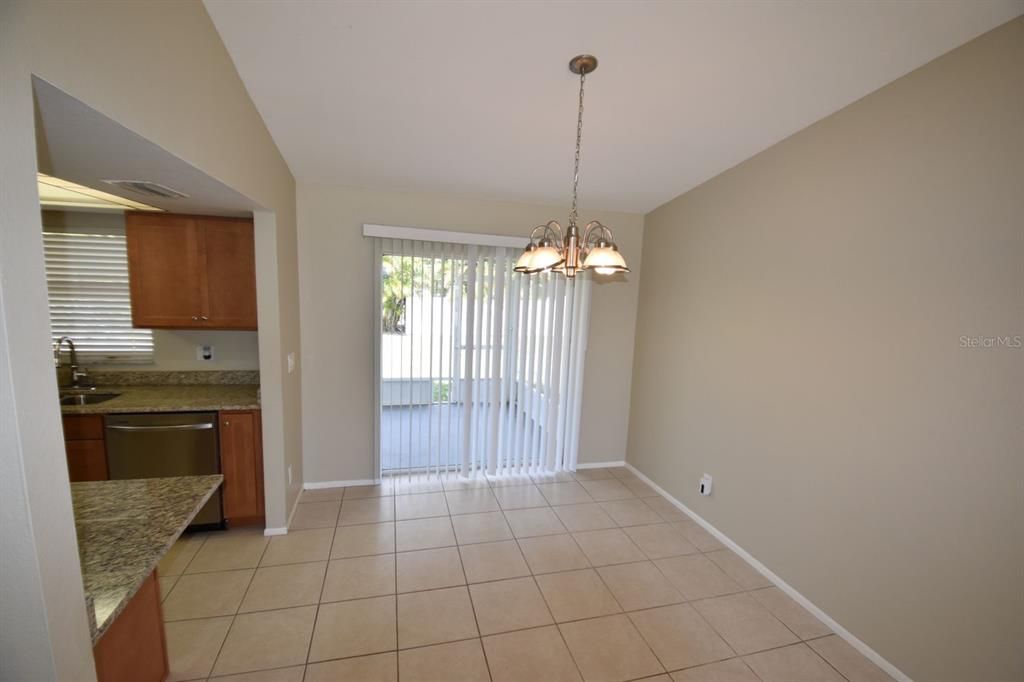 Recently Rented: $2,075 (3 beds, 2 baths, 1226 Square Feet)