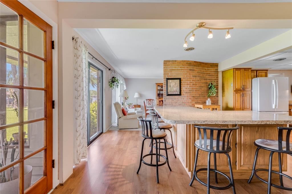 Kitchen/Dinette has access to screened porch thru French Doors