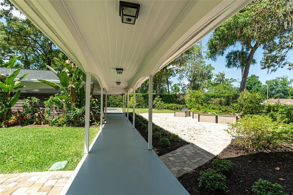 Recently Sold: $1,550,000 (5 beds, 3 baths, 4953 Square Feet)