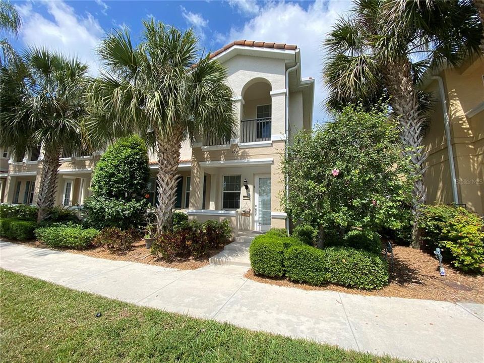 Recently Sold: $380,000 (3 beds, 2 baths, 1661 Square Feet)