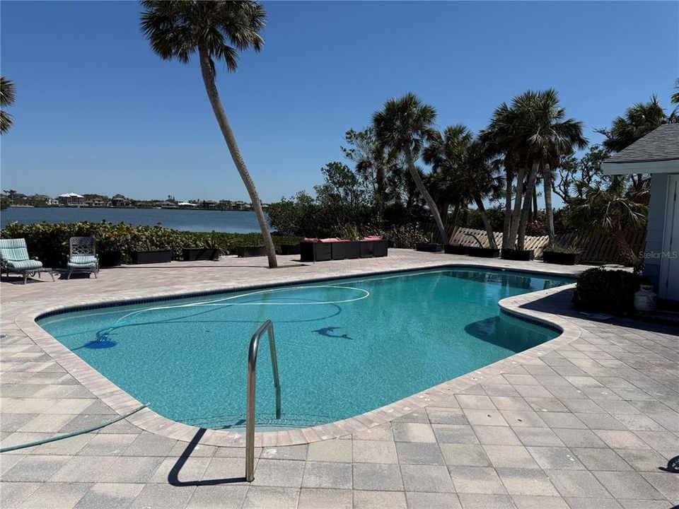 For Rent: $10,000 (4 beds, 3 baths, 3275 Square Feet)