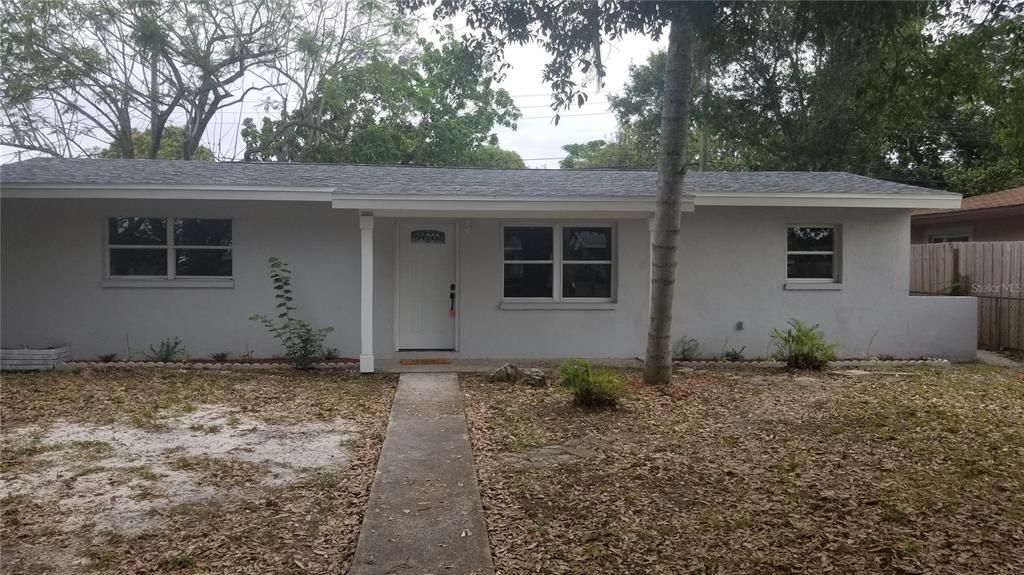 Recently Rented: $1,960 (3 beds, 2 baths, 1227 Square Feet)