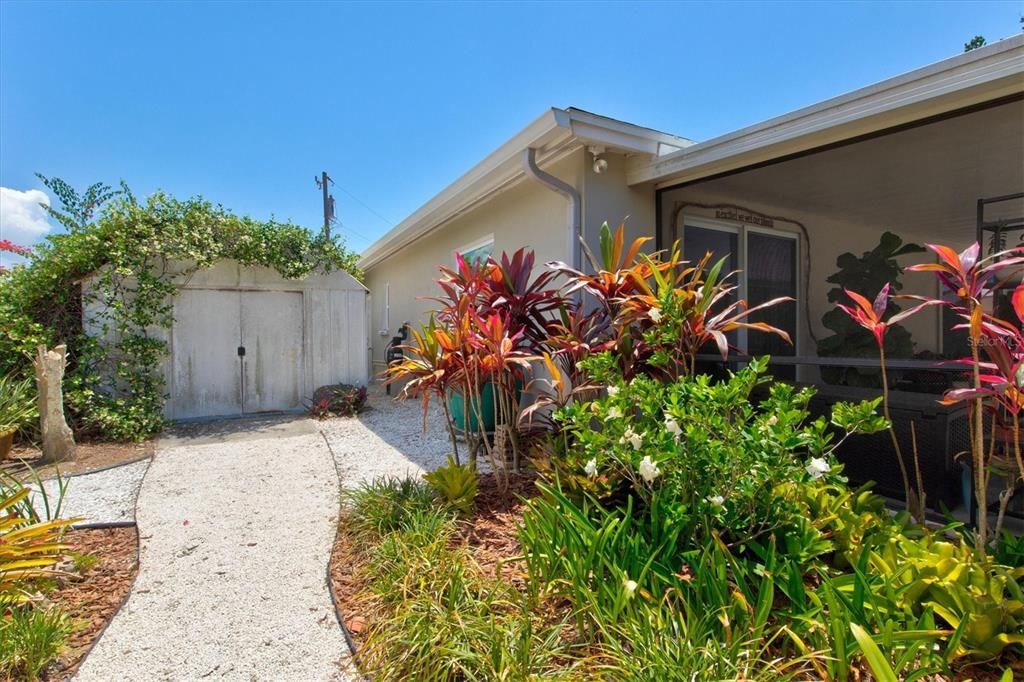 Recently Sold: $635,000 (3 beds, 2 baths, 1548 Square Feet)